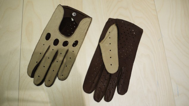 Gants de conduite