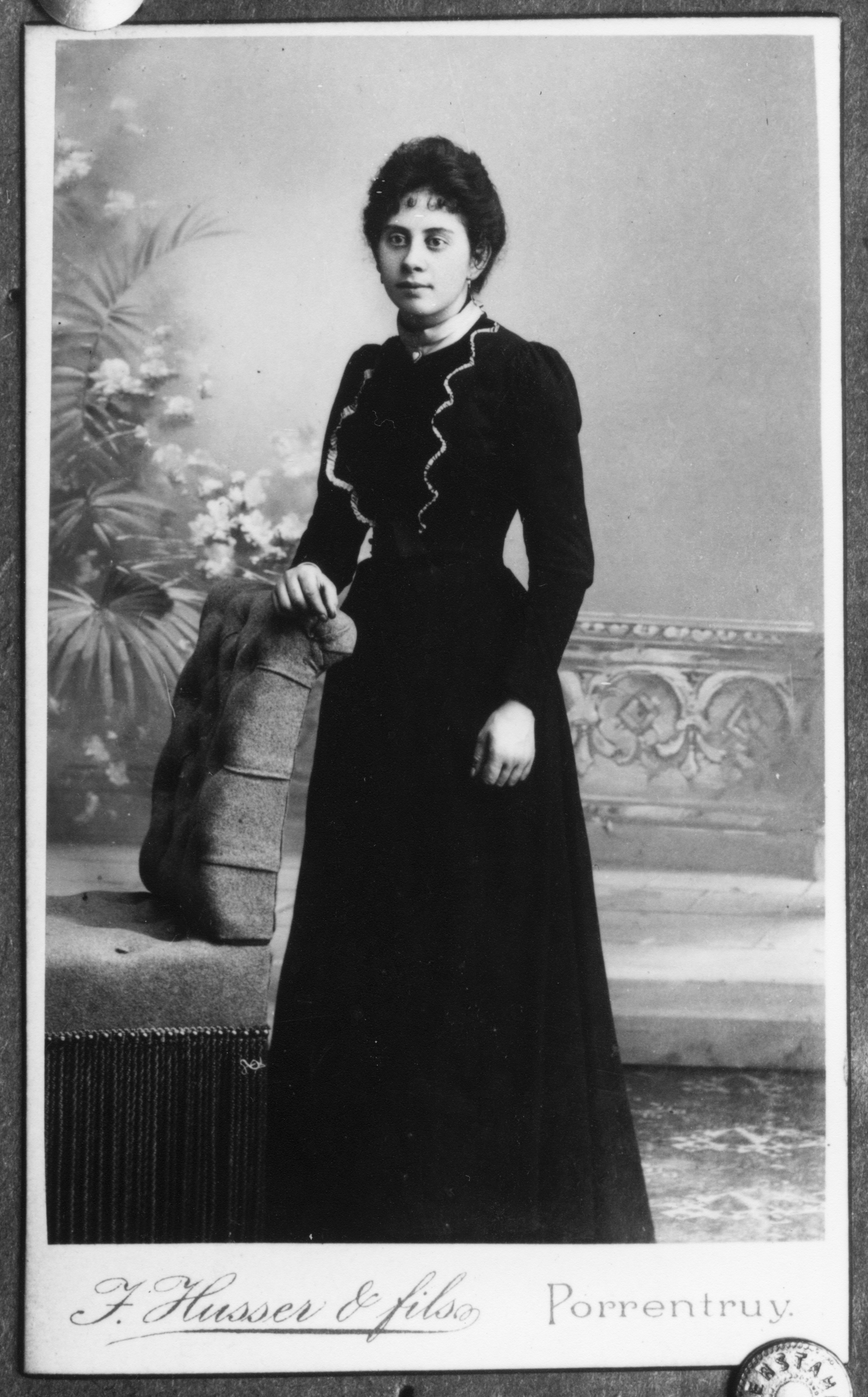 ArCJ_-_Portrait_femme_-_137_J_2668_a